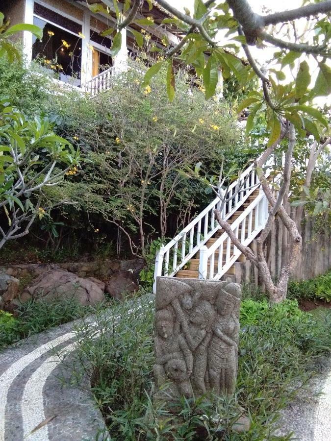 Stairway To Heaven Bungalows And Restaurant Amed Habitación foto